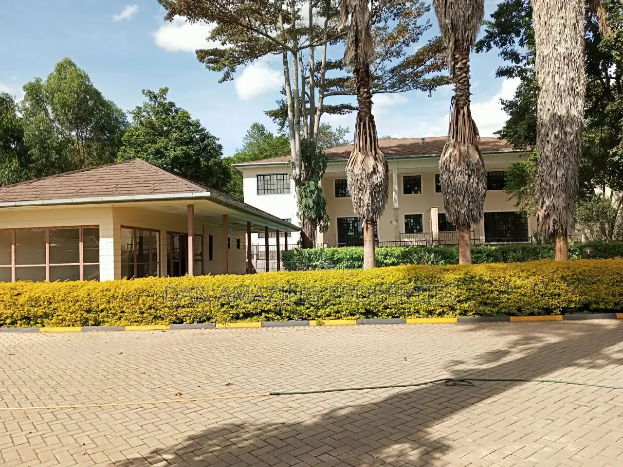 12bdrm Mansion in Runda Water On 1.629 for sale