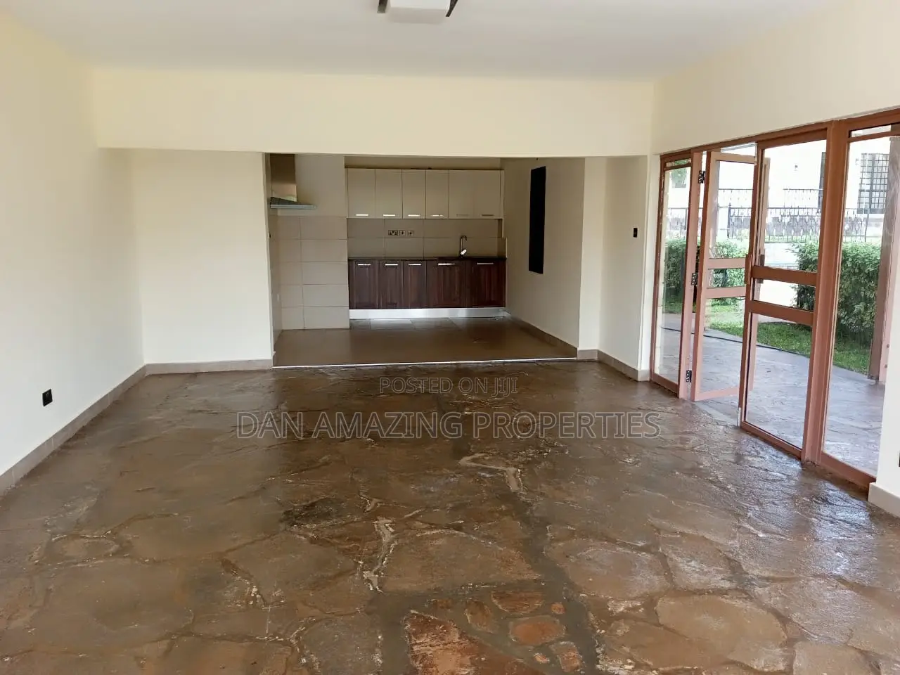 12bdrm Mansion in Runda Water On 1.629 for sale
