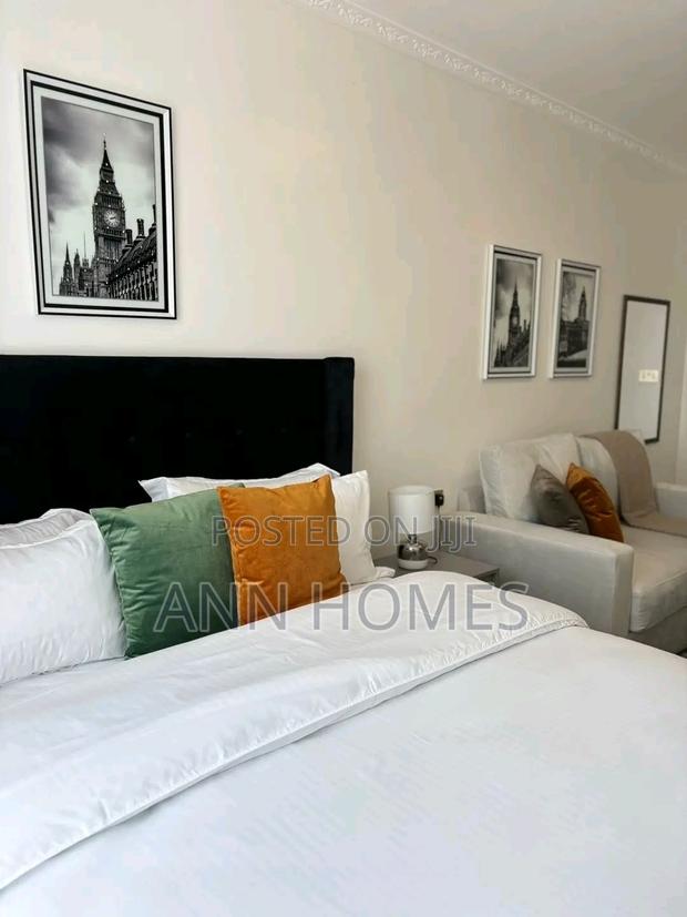 Airbnb Bedsitter - thumbnail 4