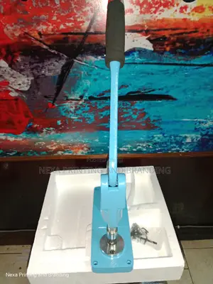 Heavy Duty Banner Eyelet Machine