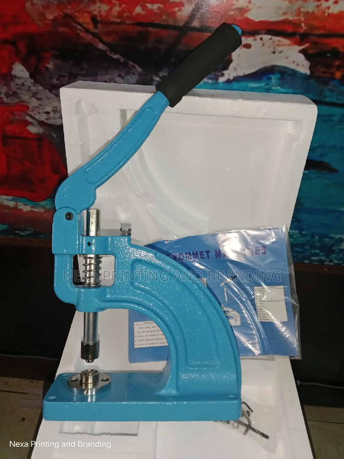 Heavy Duty Banner Eyelet Machine