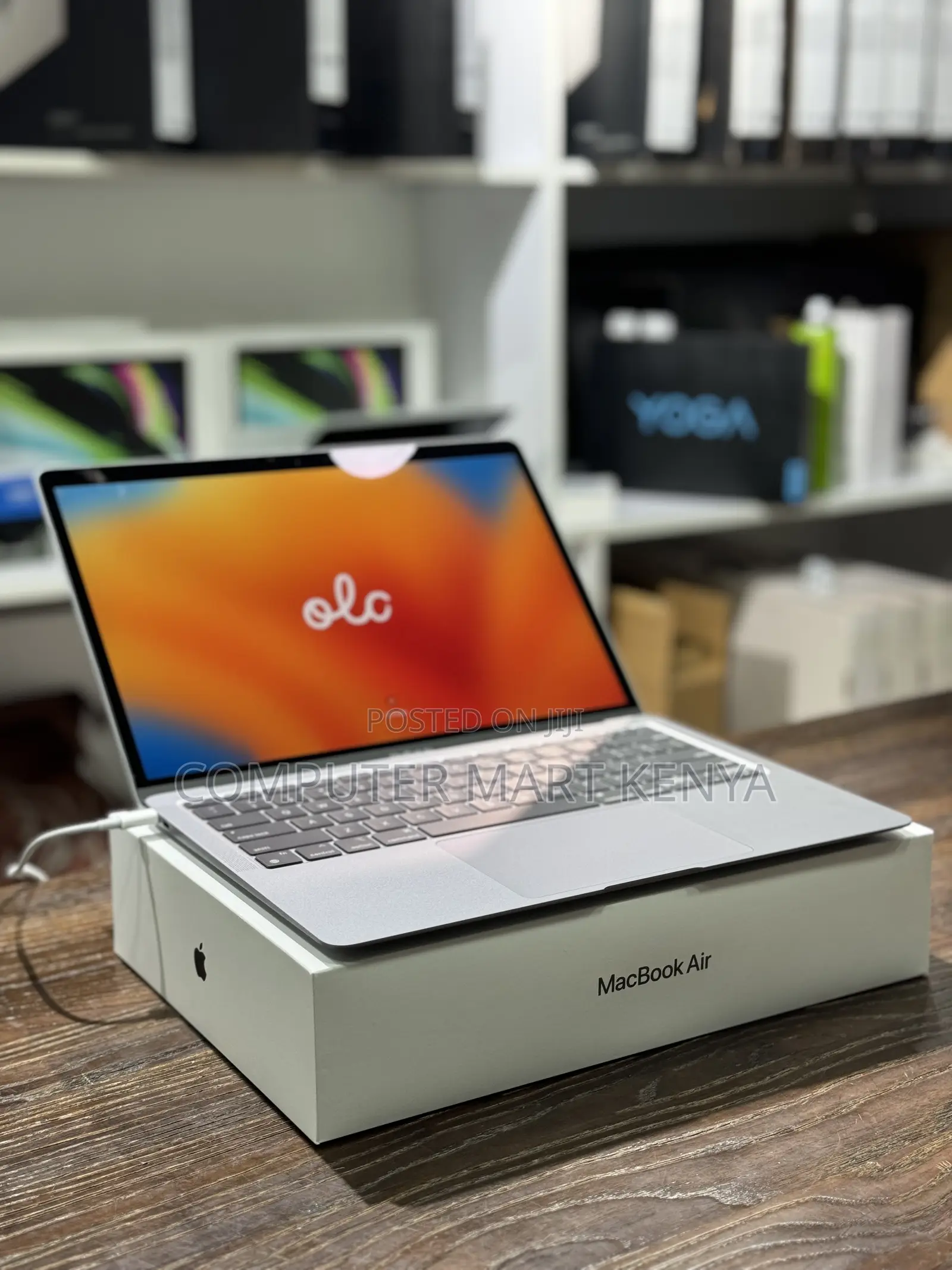 New Laptop Apple MacBook Air 8GB Apple M3 SSD 256GB