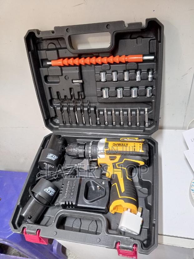 Dewalt Super Cordless Drill - thumbnail 3