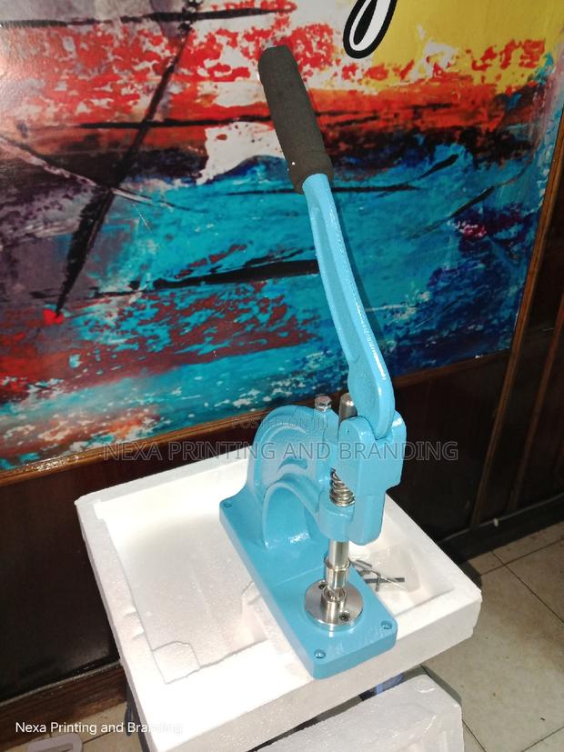 Best Banner Eyelets Making Machine - thumbnail 7