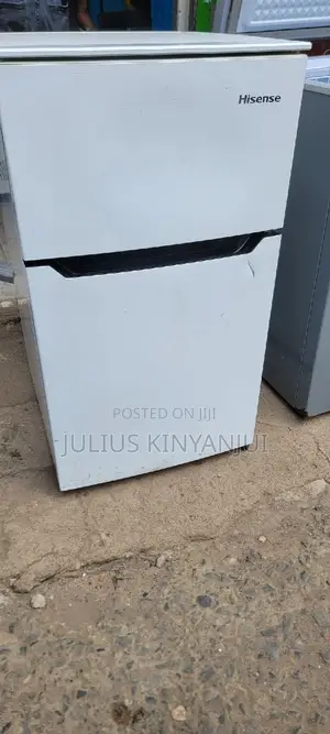 Hisense Mini Fridge