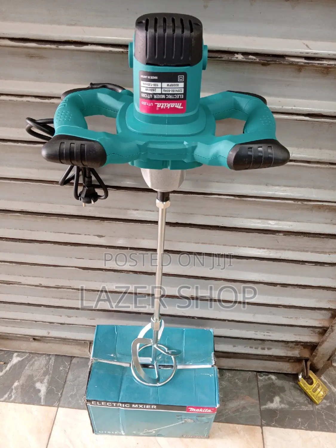 Quality Makita Electric Mixer