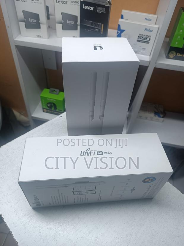 Ubiquiti (Uap-Ac-M)Unifi 802.11 Ac Mesh!! Uap Access Point!!