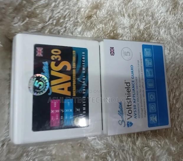 Durable 30 Amps (AVS30) .Sollatek Automatic Voltage Switcher
