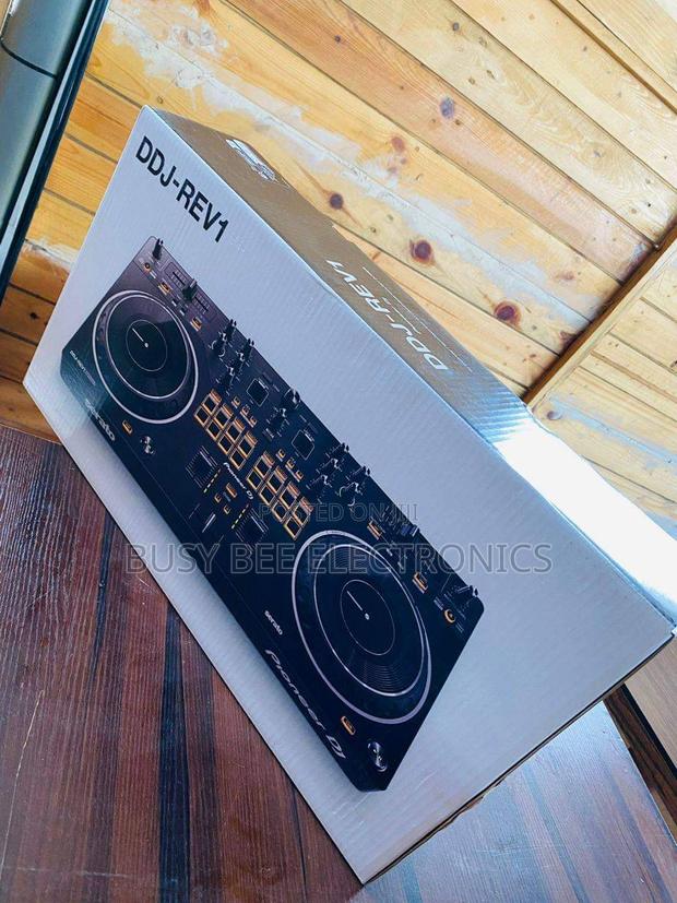 DDJ Rev 1 Pioneer Dj. Controller - main view