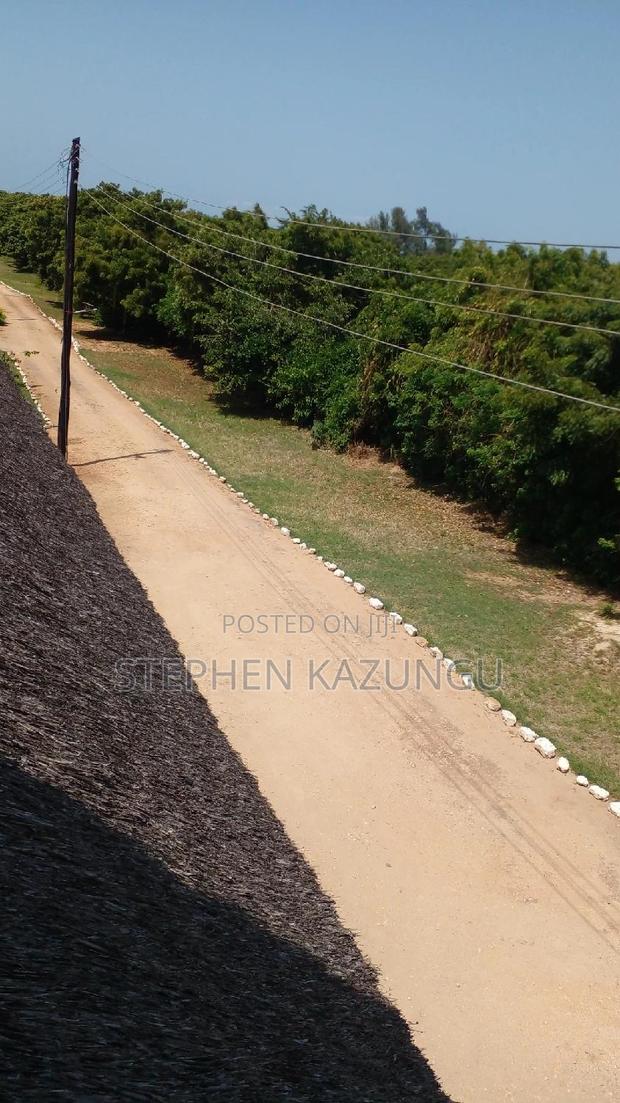 Furnished 4bdrm House in Golf & Living, Ukunda for rent - thumbnail 14