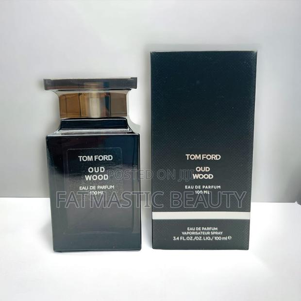 Tom Ford Oud Wood Perfume Duty Free - main view