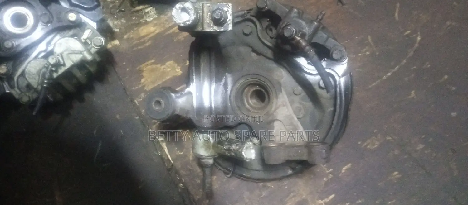 Subaru Impreza Gc12wd Rear Hub