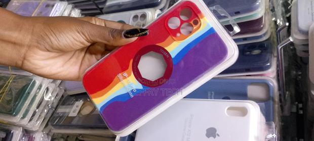 Exvox Back Apple Logo iPhone 11 PRO MAX Rainbow - main view