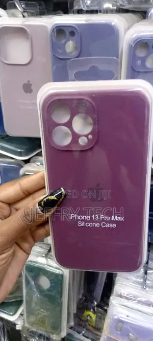iPhone 13 Pro Max Silicone Case - Plum Sweat and Fingerprint