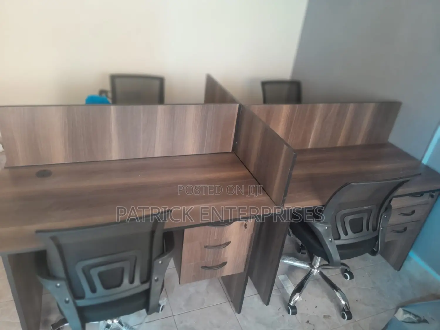 Morden Four Way Workstation 1.2 MTRS Each Desk