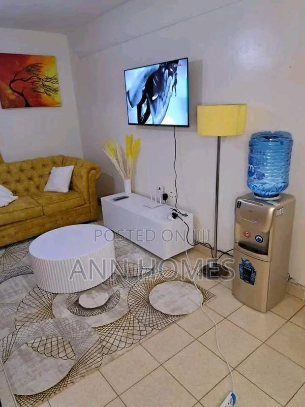 Studio BNB South B - thumbnail 3