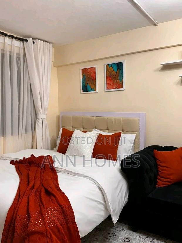 Bedsitter Airbnb Furnished in South B - thumbnail 3