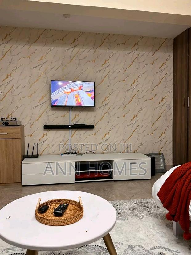 Bedsitter Airbnb Furnished in South B - thumbnail 4