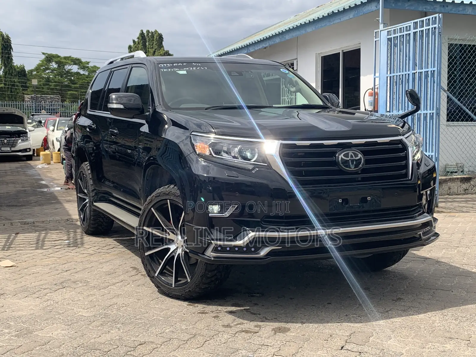 Toyota Land Cruiser Prado 2.7 2018 Black