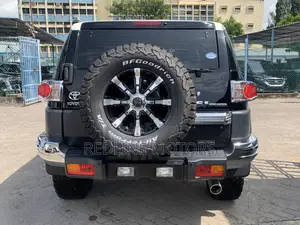 Toyota FJ Cruiser 2018 Black