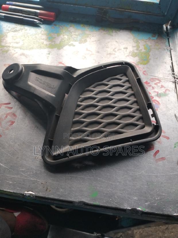 Foglight Cover Toyota 7l Front Bumper