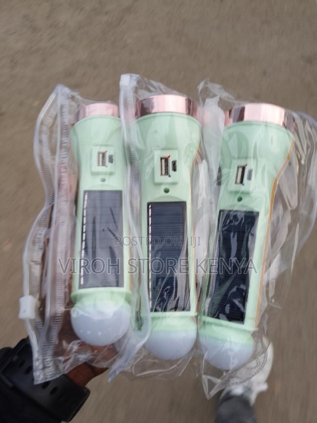 Solar Rechargeable Torches Flashlight LED Torch - thumbnail 4