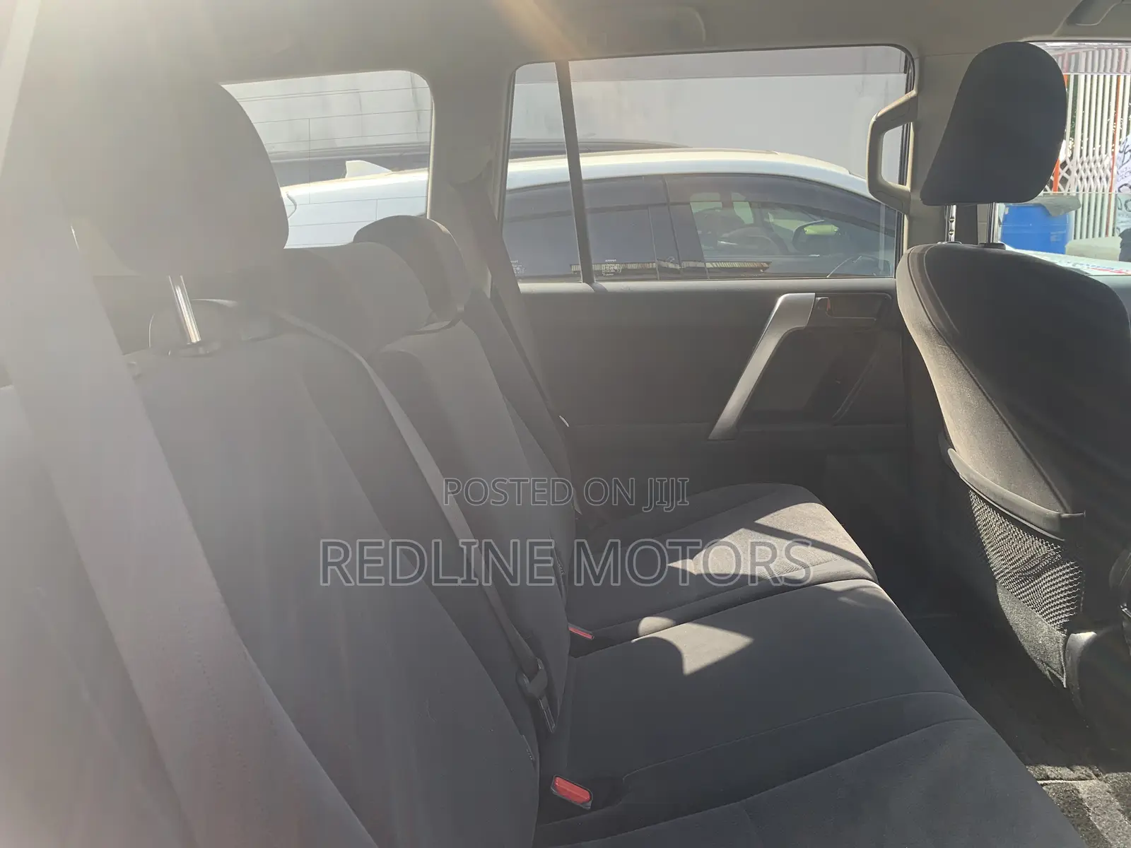 Toyota Land Cruiser Prado 2.8 2017 Gold