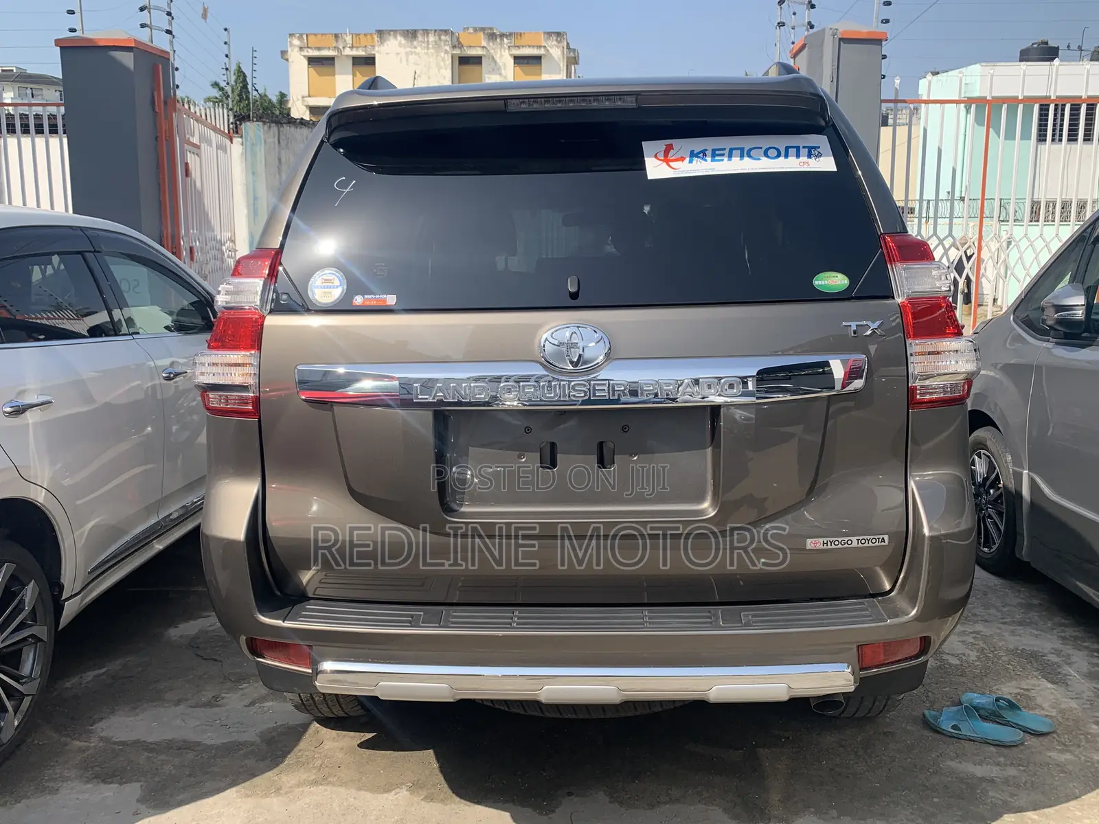 Toyota Land Cruiser Prado 2.8 2017 Gold