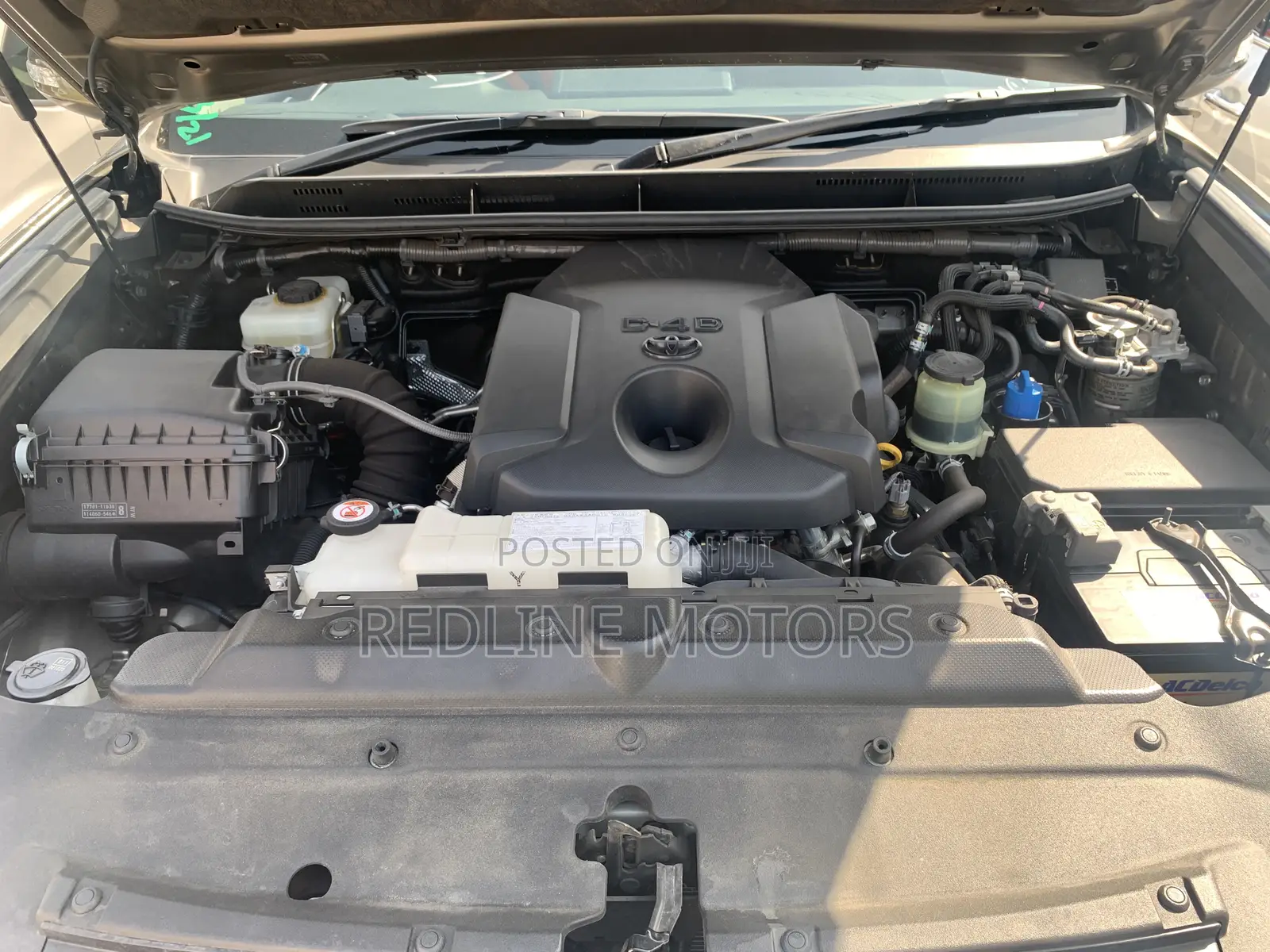 Toyota Land Cruiser Prado 2.8 2017 Gold