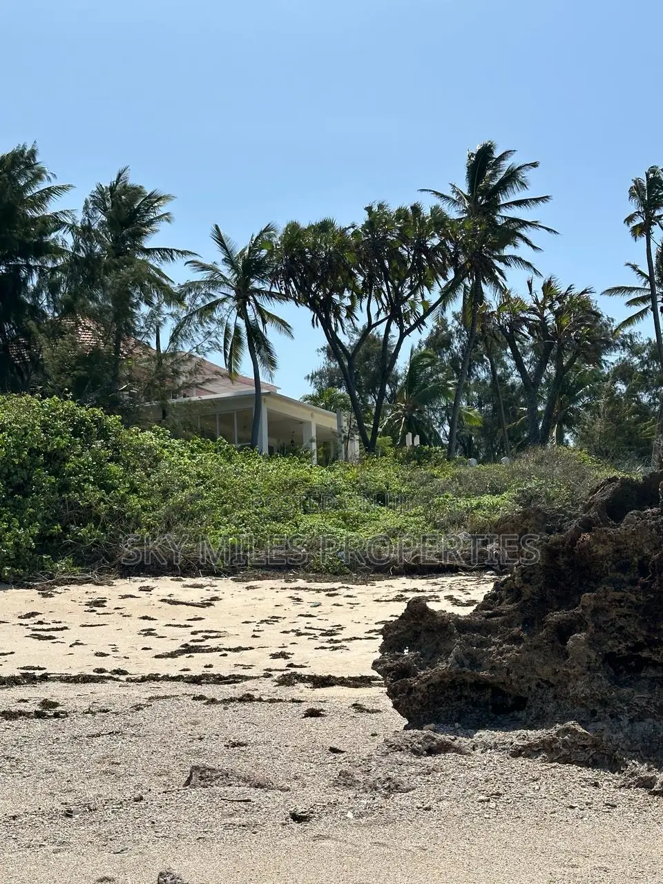 Furnished 4bdrm Villa in Billionaire, Malindi for sale