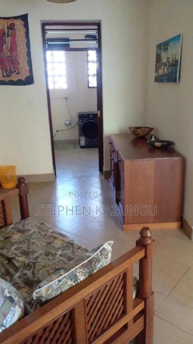 Furnished 2bdrm House in Golf & Living, Ukunda for rent - thumbnail 4