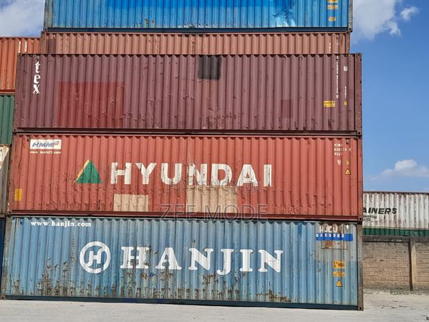 Clean 40ft Units Available - main view