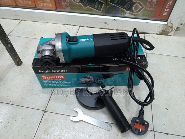 Small Makita Angle Grinder 4". - main view