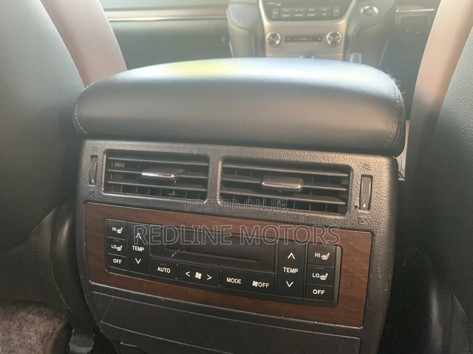 Toyota Land Cruiser 4.6 V8 ZX 2017 Black