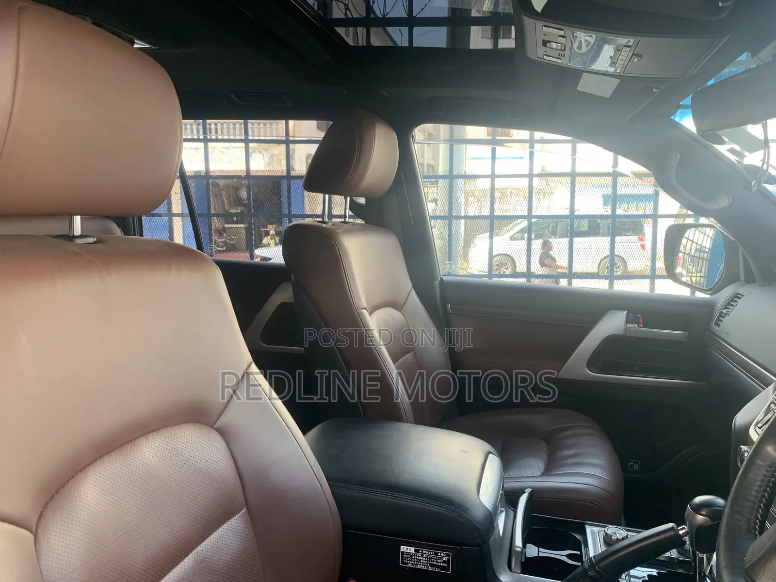 Toyota Land Cruiser 4.6 V8 ZX 2017 Black