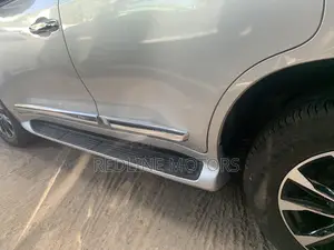 Toyota Land Cruiser 4.5 V8 TD 2017 Silver