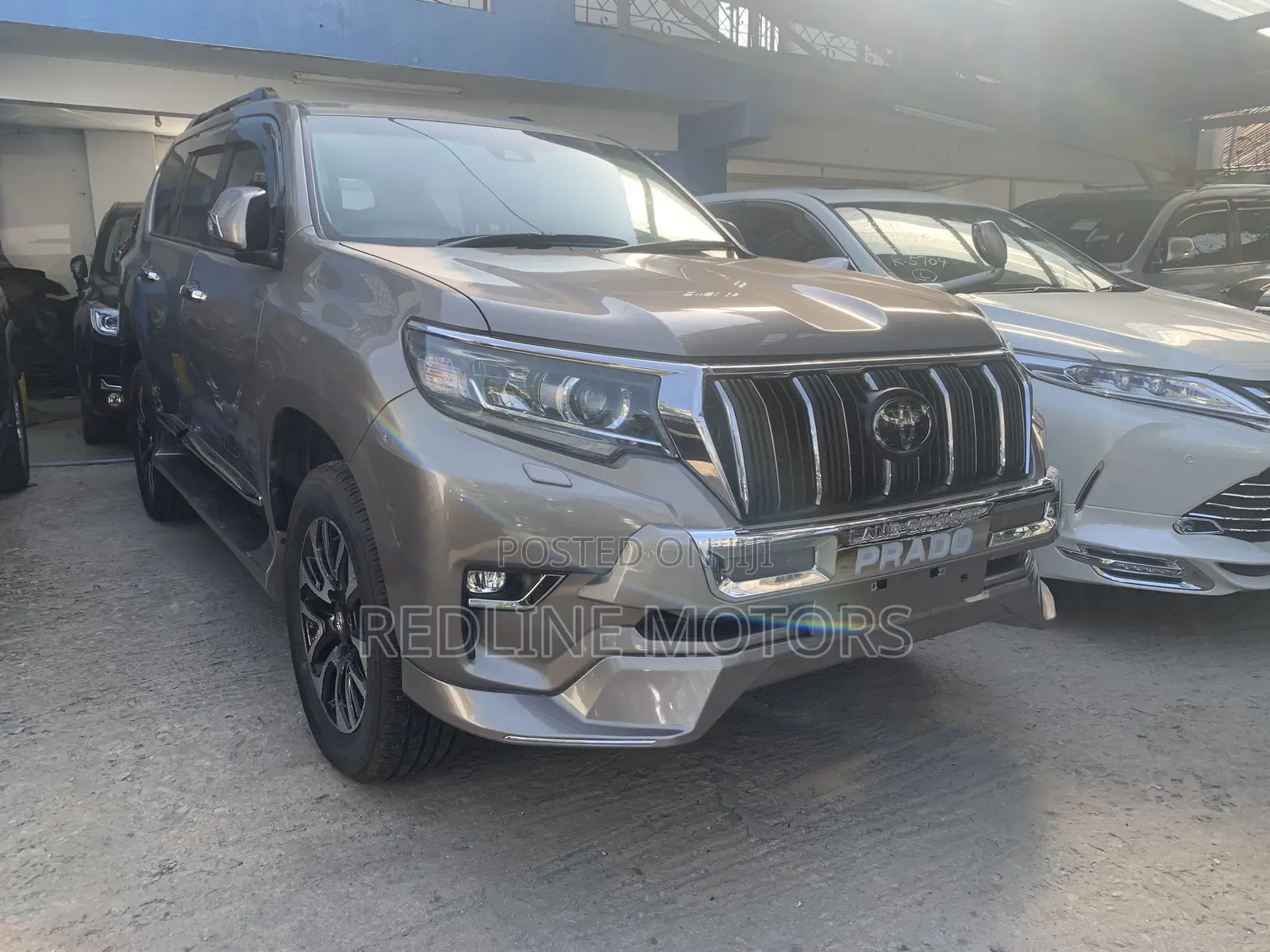 Toyota Land Cruiser Prado 2.8 2017 Beige