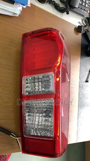 D-Max Tail Light Lamp