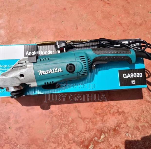 Makitta Grinder 9" - main view