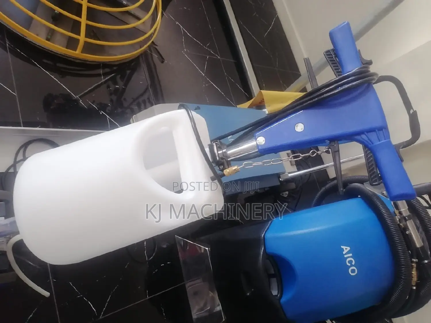 Astramilano Floor/Carpet Cleaning Machines.