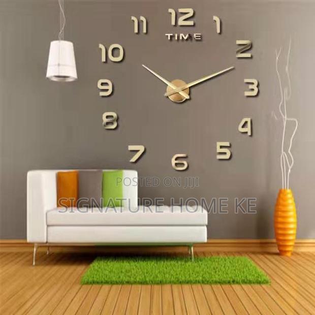 DIY Aclyric Simple Wall Clock - main view