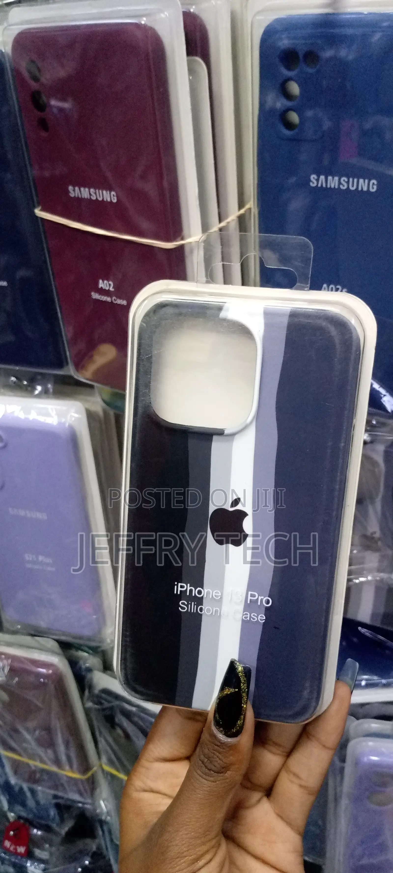 RHOTH- iPhone 13 Pro Max Cover Black Rainbow Series Silicon
