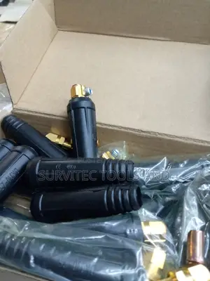 Male Welding Plug 10-25