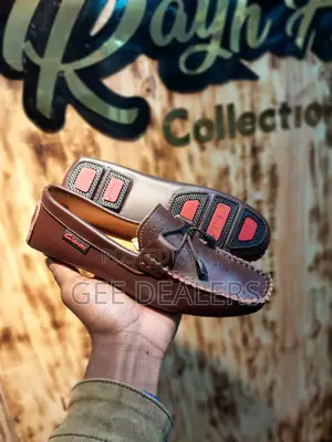 Original Clarks Loafer Shoes >Leather Loafers Shoes
