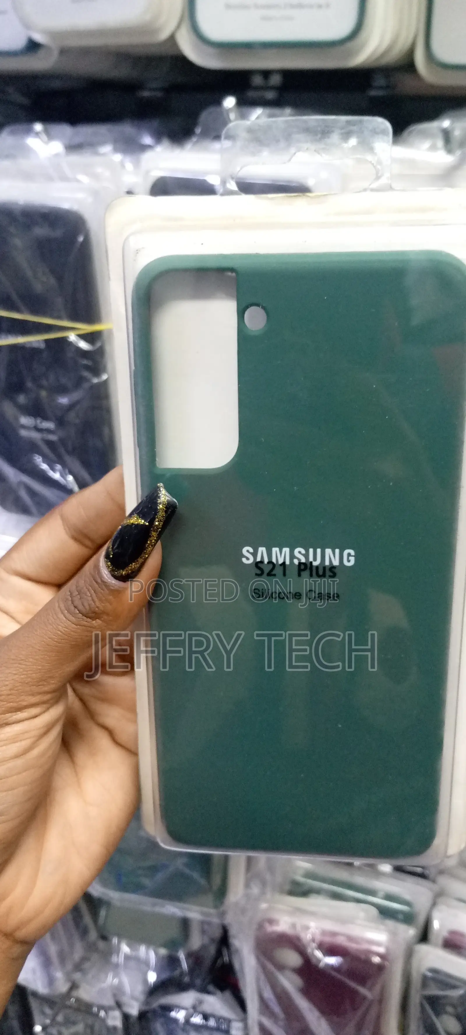 WERT- Samsung Galaxy S21 Soft Silicone Case Cover