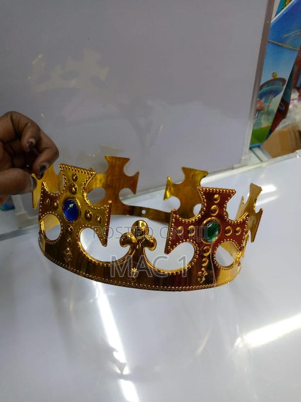 Crown Princes Tiara Queen Gold Tiara - main view