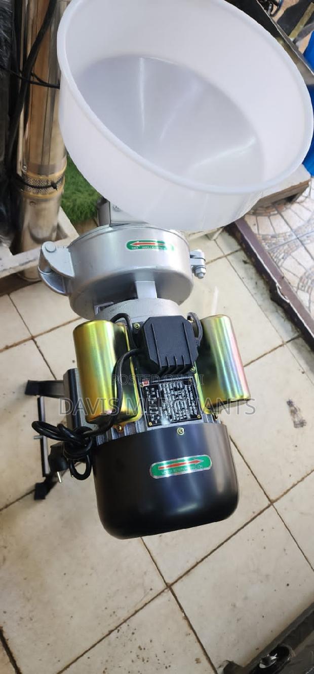 High Quality Electric Peanut Butter Machine - main view