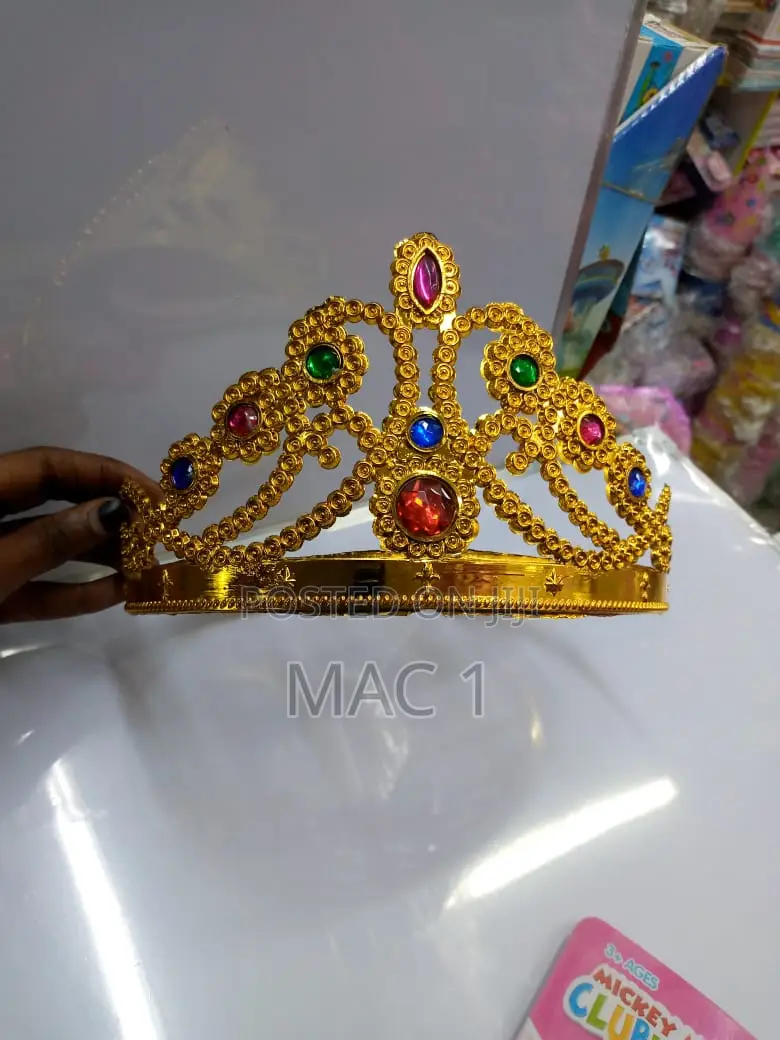 Gold Princess Tiara Queen Crown Decoration Photoshoot