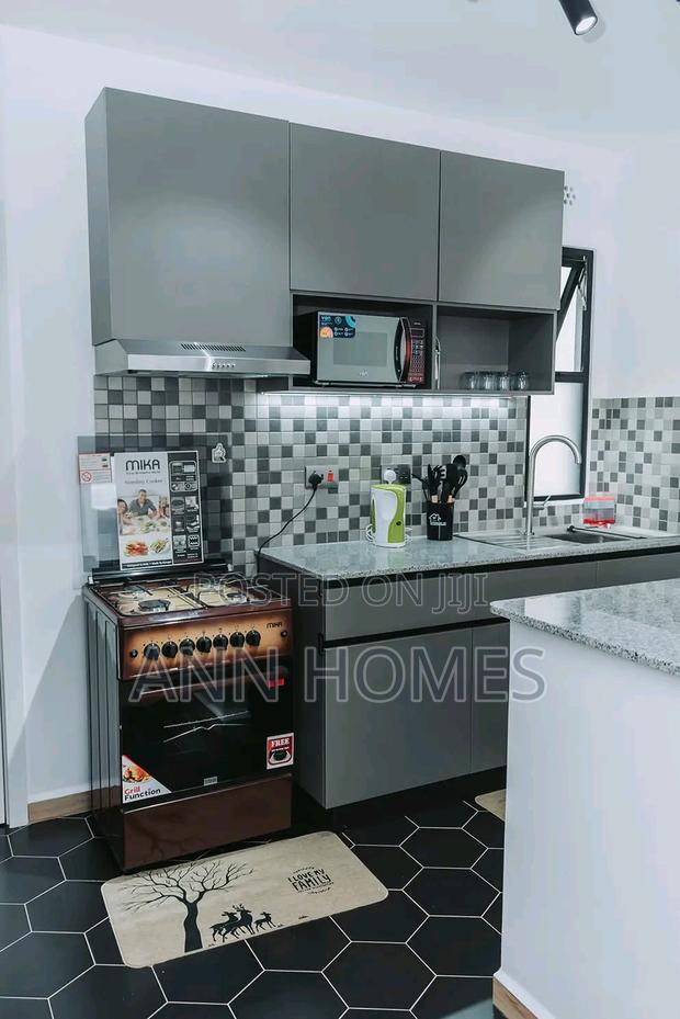 One Bedroom Airbnb Along South B - thumbnail 8