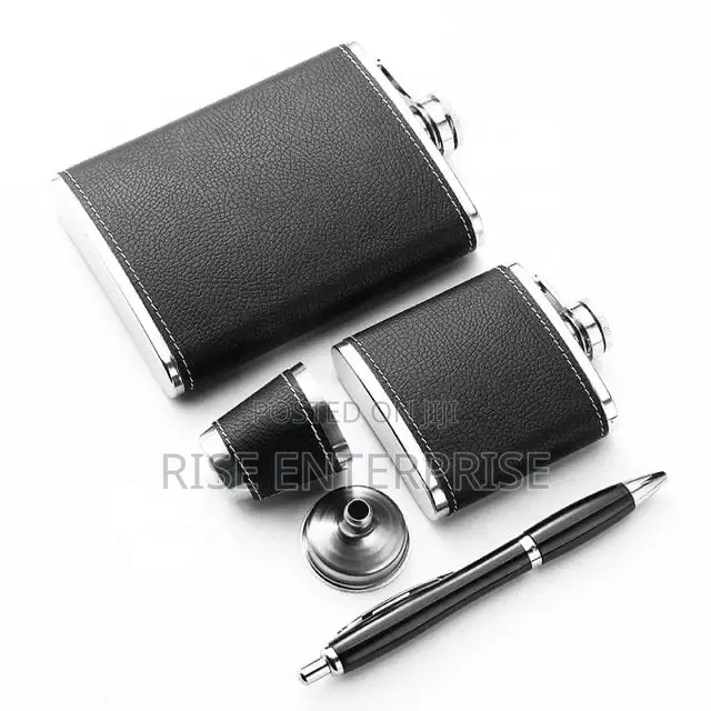 Black Leather-Covered Whiskey Flasks Gift Set